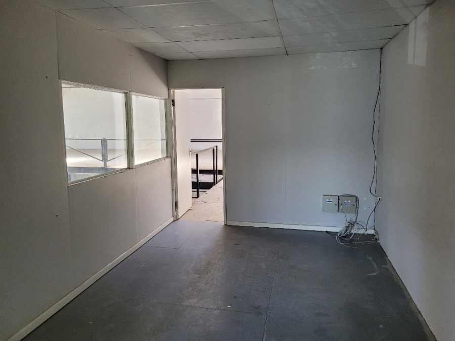 To Let commercial Property for Rent in Montague Gardens Western Cape